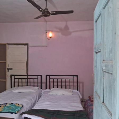 Savitri Cottage アリバグ エクステリア 写真